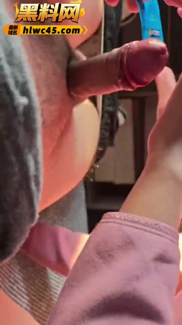 北京财贸职业学院 曹晋楠 冒充网红身份 盗图诈骗到处约炮 聊天记录及性爱视频被全网曝光